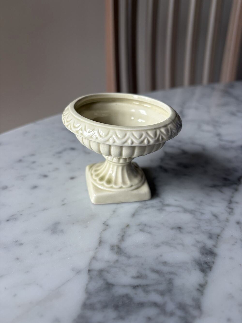 Inarco Japan Ceramic Art Pottery Mini Planter Beige Round E-2667 Glossy